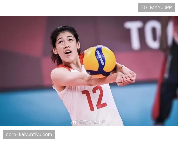 李盈莹家的冰箱里居然塞满了蛋白粉,连水果都得排队放? 李盈莹家的冰箱里居然塞满了蛋白粉,连水果都得排队放?